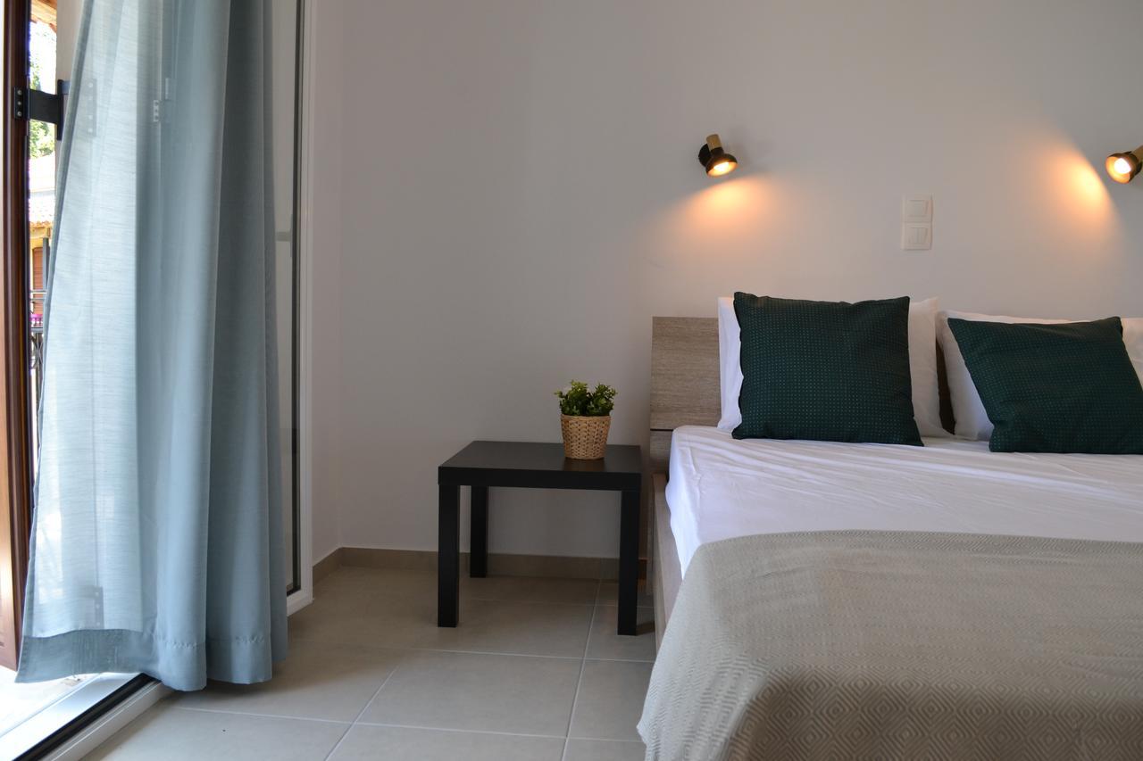 Iliana Studios Benitses  Extérieur photo
