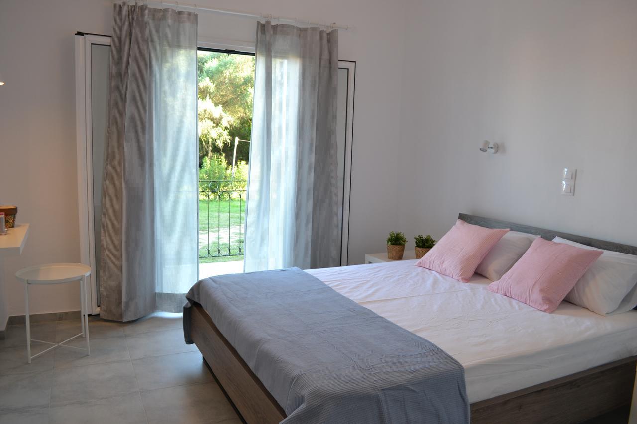 Iliana Studios Benitses  Extérieur photo
