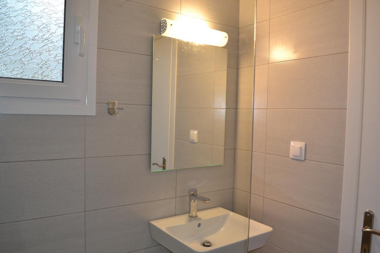 Iliana Studios Benitses  Chambre photo